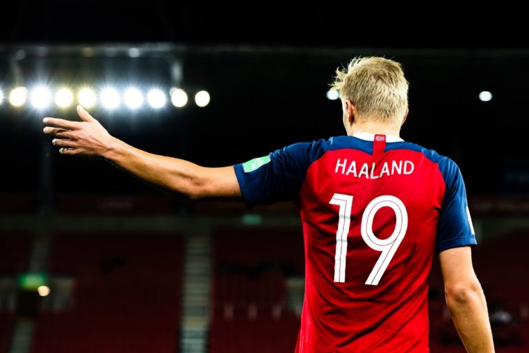 Dortmunder Haaland nennt die drei besten Verteidiger der Welt