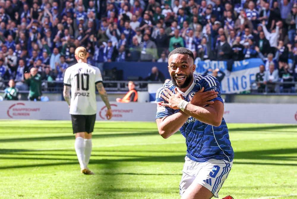 Schalke-Stürmer Moussa Sylla, der in der voraussichtlichen Startelf steht