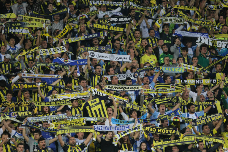 Fenerbahçe in der Champions League Qualifikation: 80 Millionen Euro Transfers und ein Kader im Umbau