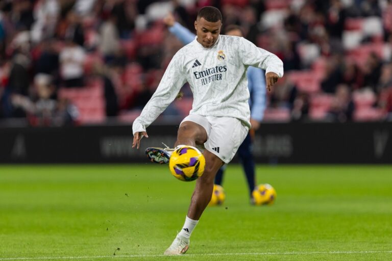 Mbappé gegen Messi: Wer holt den Goldenen Schuh 2026?