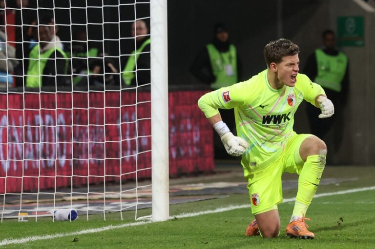 Welcher Sender überträgt FC Augsburg – Sassuolo (08.08.26): TV & Stream