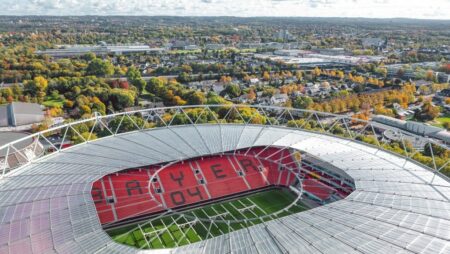 Welcher Sender überträgt Bayer Leverkusen vs. RB Leipzig live im TV & Stream? (20.09.2026)