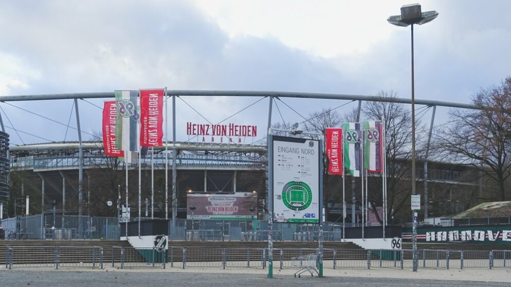 Hannover 96 entlässt Titz: Was der Trainerwechsel für die Quoten gegen Bochum bedeutet (20.09.2026)