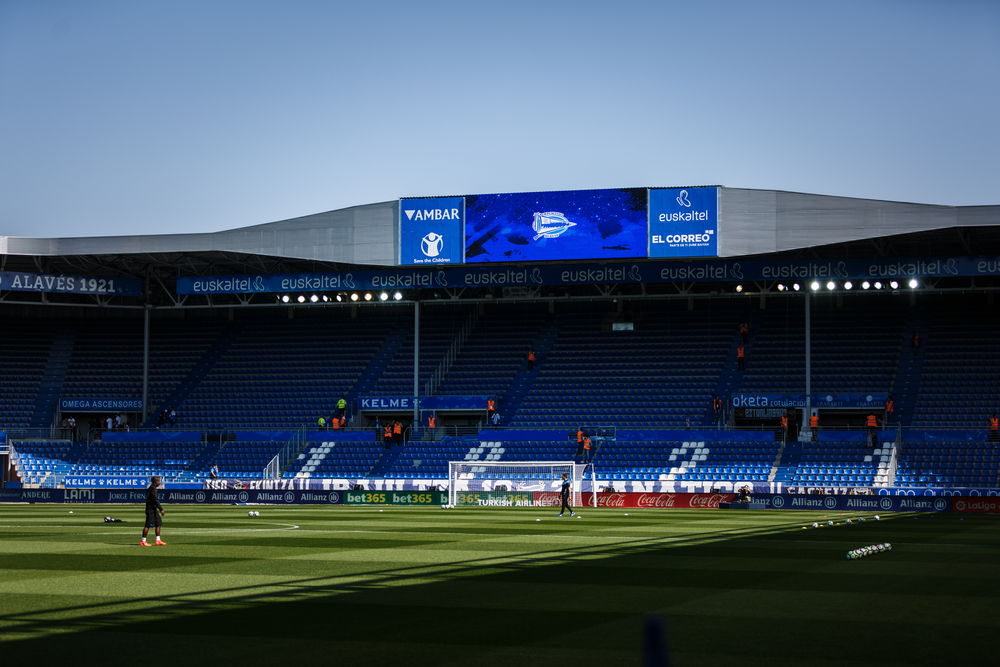 Estadio de Mendizorroza in Vitoria-Gasteiz, Spielort von Alavés gegen Atlético