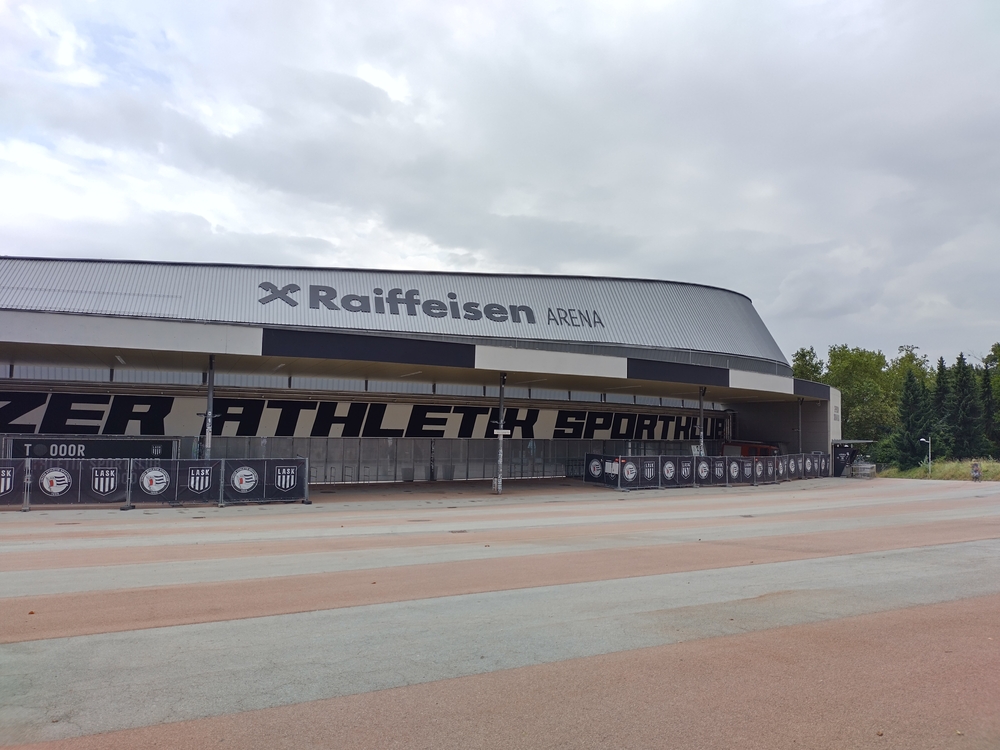 Raiffeisen Arena in Linz, Spielort von Österreich gegen Israel