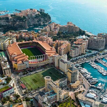 Welcher Sender überträgt Monaco gegen Freiburg live im TV & Stream? (22.10.2026)