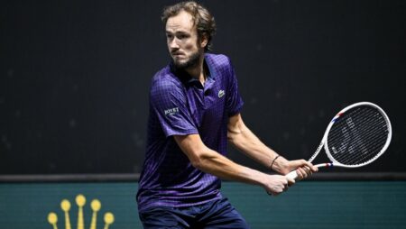 Nach der Disqualifikation in Peking: Was der Ausraster Medwedew kostet und was er für Shanghai bedeutet