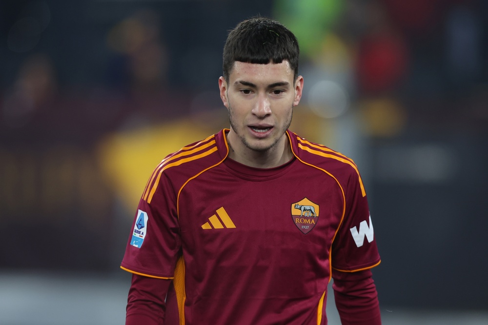 Matías Soulé im Trikot der AS Rom