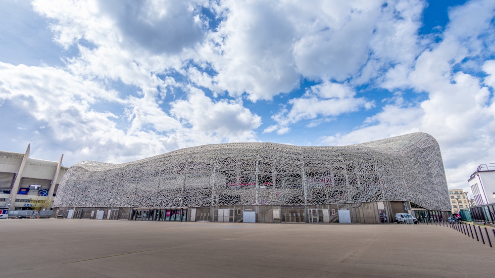 Außenansicht des Stade Jean-Bouin in Paris, Spielort des FC Paris gegen Stade Rennes