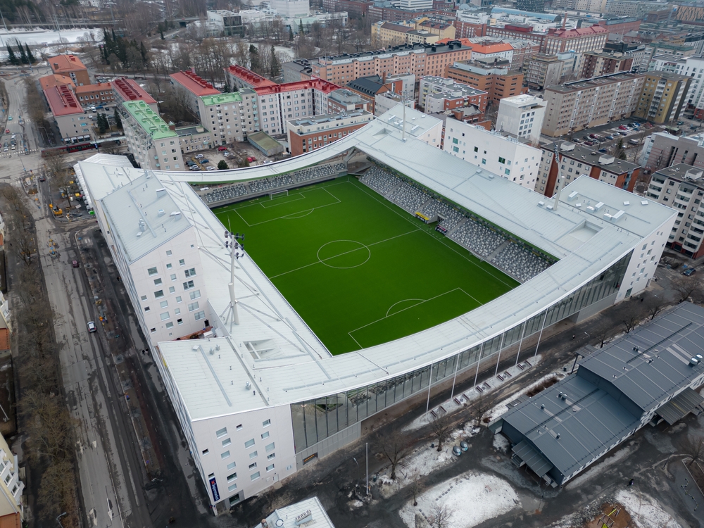 Luftbild des Tammelan Stadion in Tampere, Ausweichspielort von KuPS gegen Trabzonspor