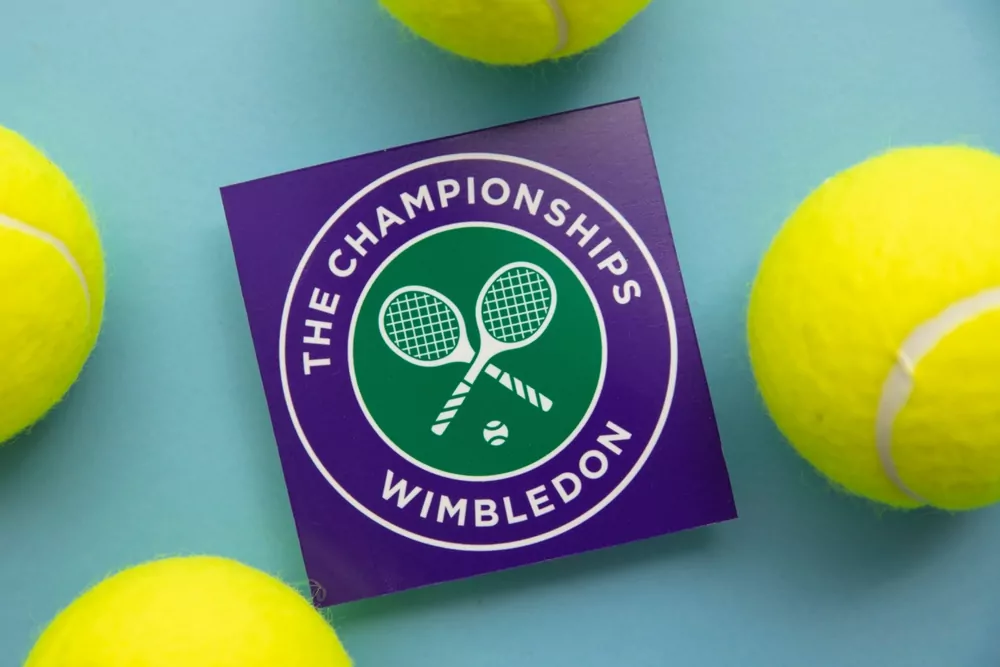 Wimbledon Schriftzug auf dem Turniergelände in London