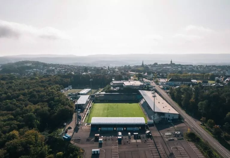 Welcher Sender überträgt SV Elversberg – FC Bayern live im TV & Stream? (13.09.2026)