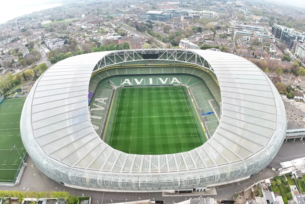 Luftbild des Aviva Stadium in Dublin, Spielort von Irland gegen Österreich
